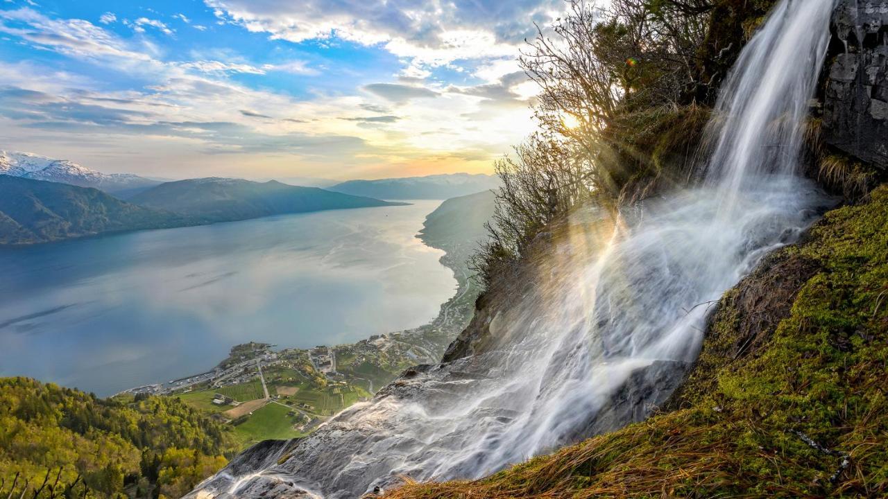 Sognefjord Hotel Hermansverk Zewnętrze zdjęcie