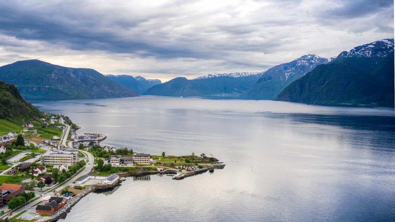 Sognefjord Hotel Hermansverk Zewnętrze zdjęcie