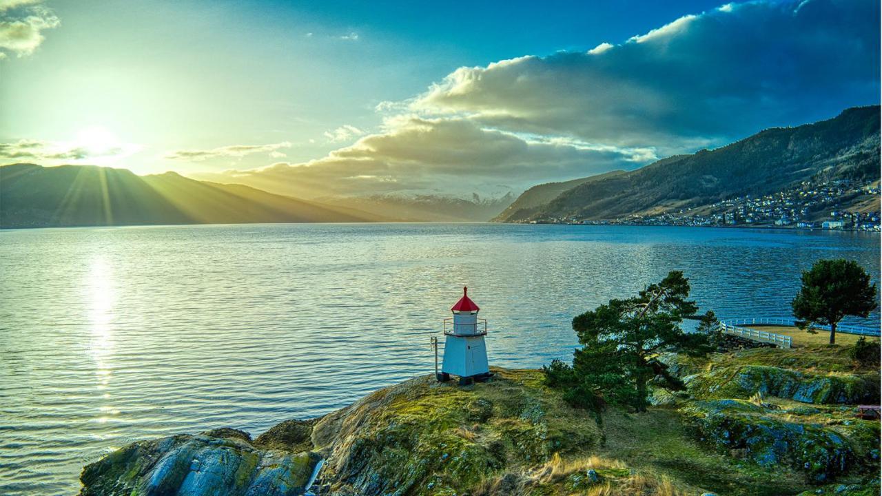 Sognefjord Hotel Hermansverk Zewnętrze zdjęcie
