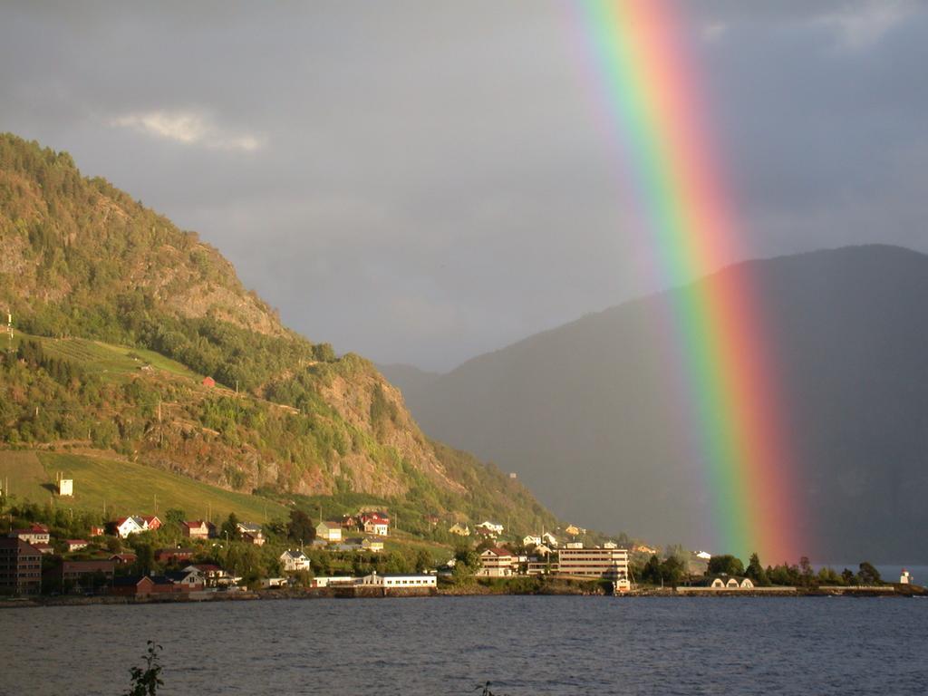 Sognefjord Hotel Hermansverk Zewnętrze zdjęcie
