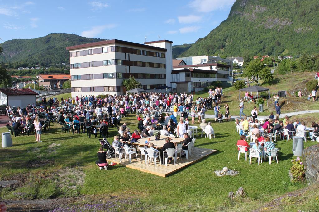 Sognefjord Hotel Hermansverk Zewnętrze zdjęcie