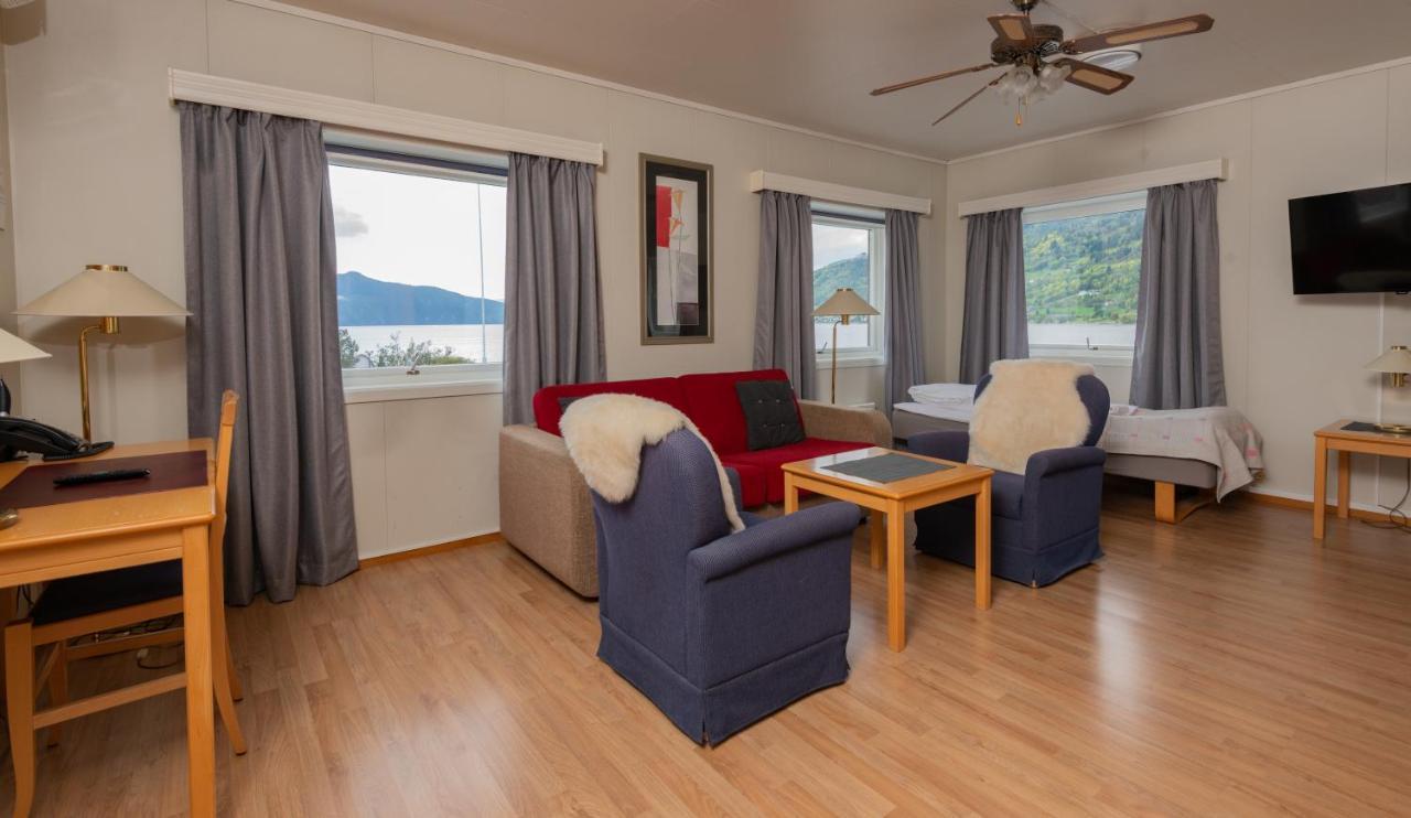 Sognefjord Hotel Hermansverk Zewnętrze zdjęcie